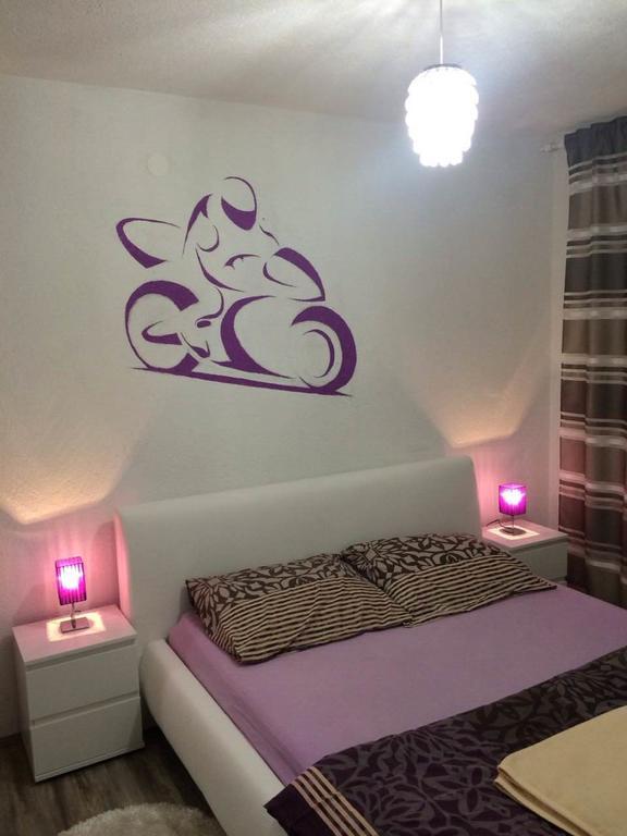 Apartment Sanja سينج الغرفة الصورة